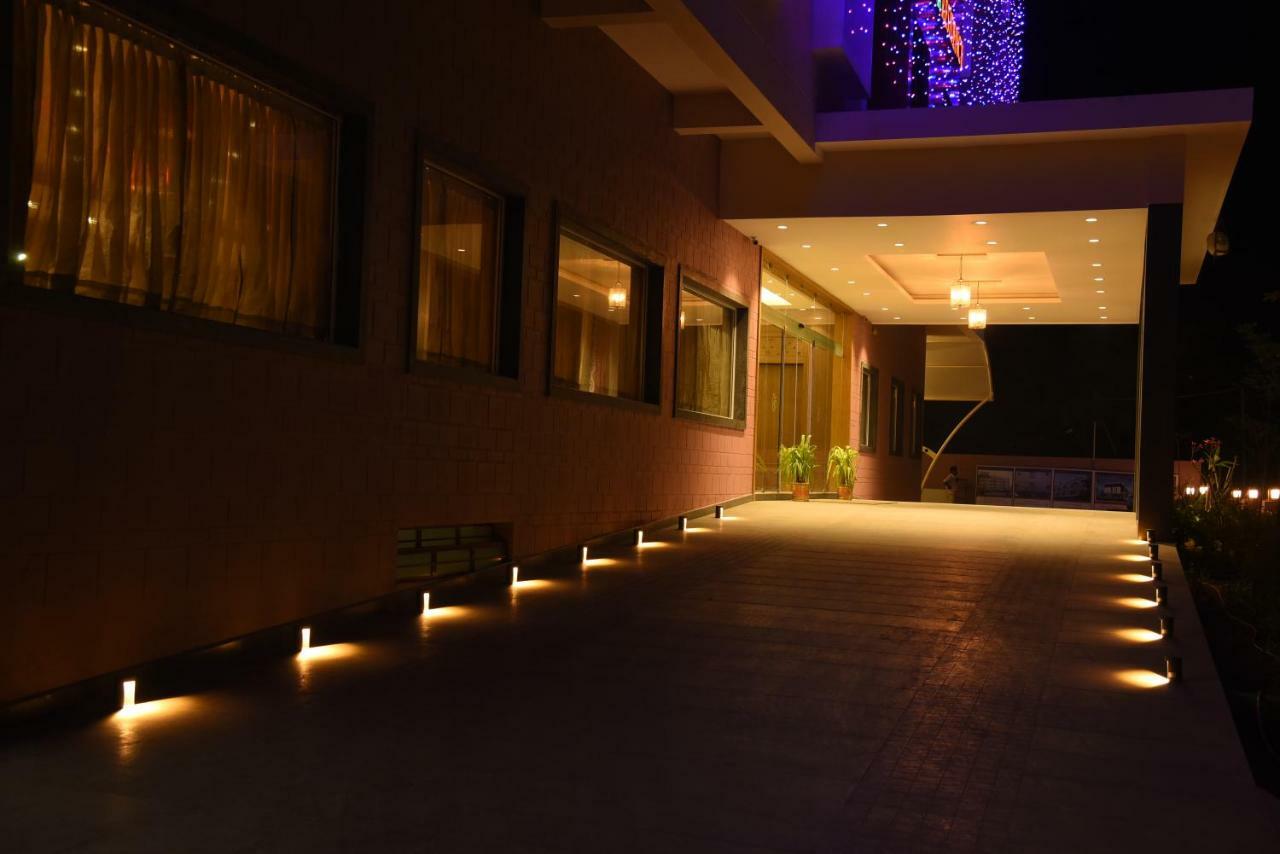 Rathna Residency Hotel Erode Ngoại thất bức ảnh